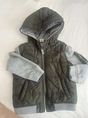Tucker + Tate Kids Hooded Puffer Vest with Grey Sleeve Hoodie - Olive Green